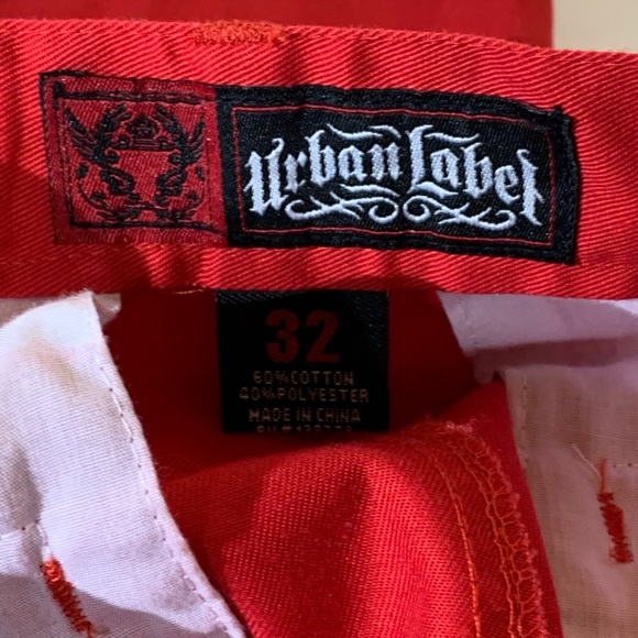 Urban Label Red Cargo Shorts - 32 - Picture 3 of 5